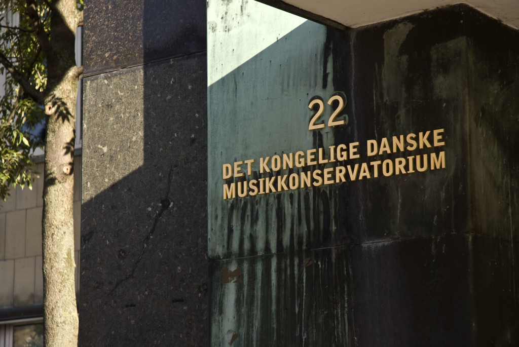 DKDM_Bine Bryndorf- Den genfundne klang.